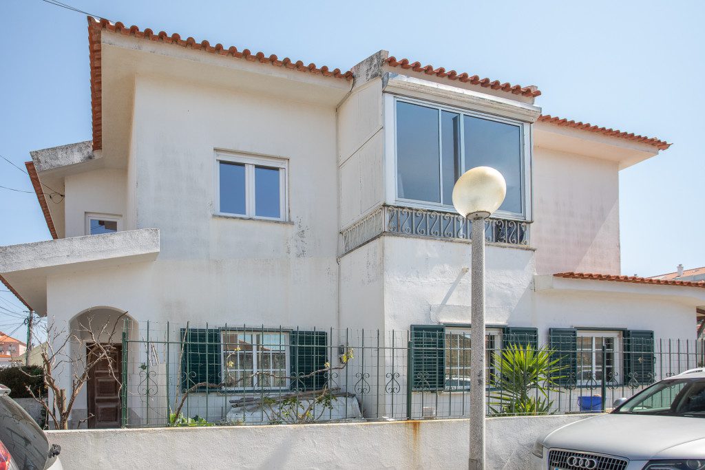 KWPT-030292_Andar Moradia T2 Alcabideche Marco Martinho Livin_ KW26